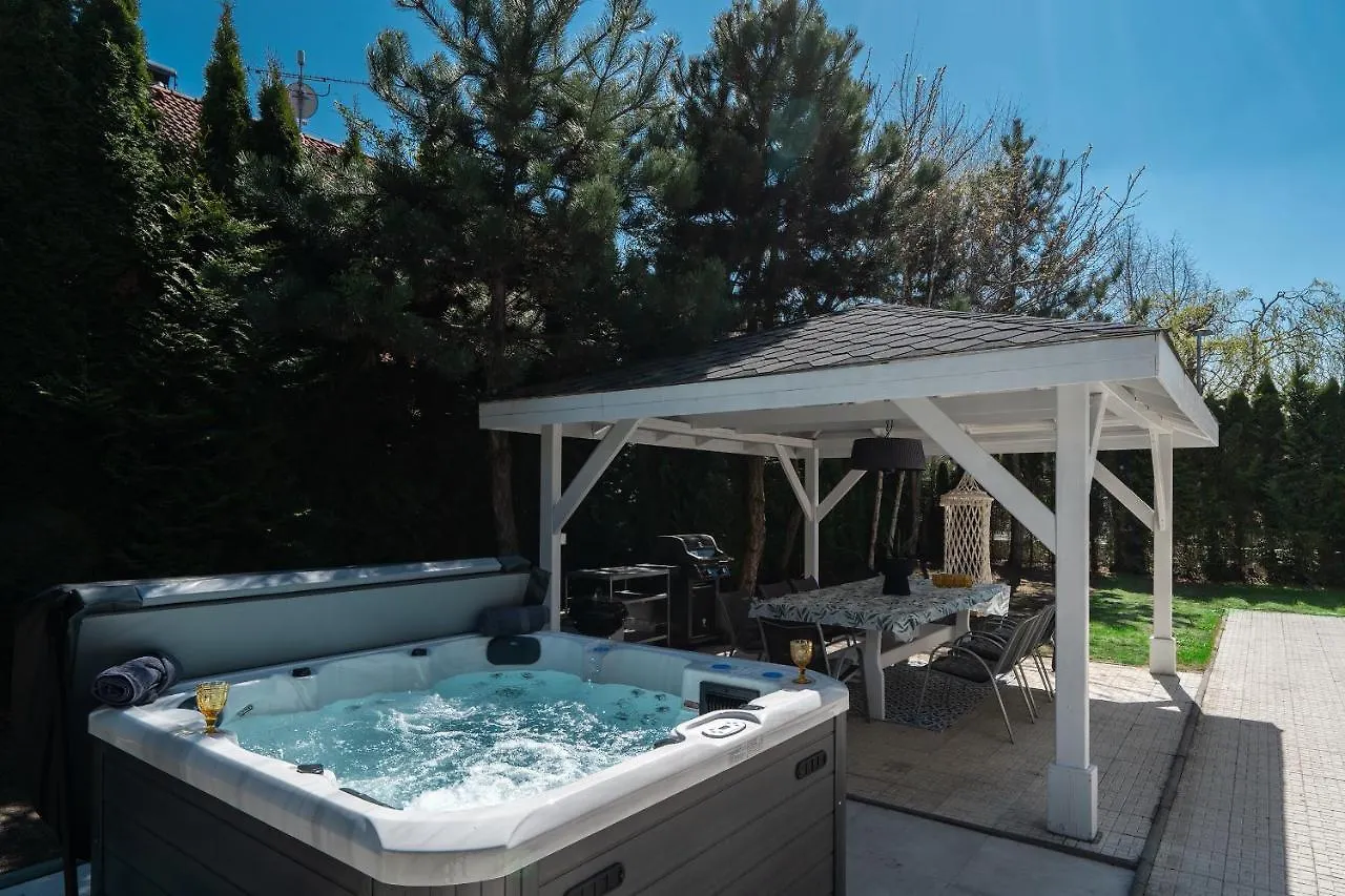 Serenity Prague Villa With Garden Jacuzzi